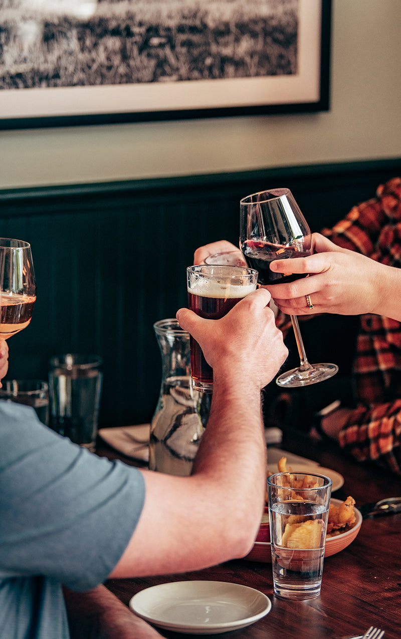 theunion.happyhour.web.04.jpg__PID:bf18c1b9-3aa0-4bc4-86dd-1fa0eb3cda18